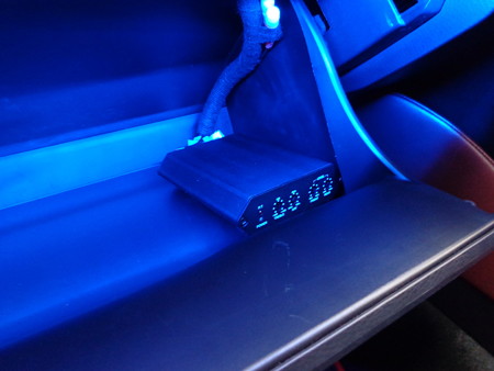 ハリアー６０系　東京都　レイヤードサウンド取付　アンプ