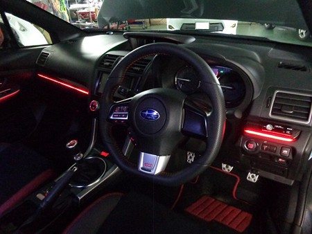 ＷＲＸ　ＳＴＩ　ＶＡＢ　間接照明