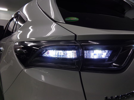 ハリアー６０系　ウインカーＬＥＤ２色タイプ　リア　ホワイト