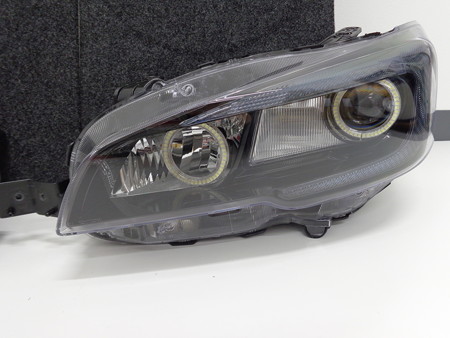 レヴォーグ　青森県　イカリング・ＮＥＷアウディ風ＬＥＤ・ブラックアウト左