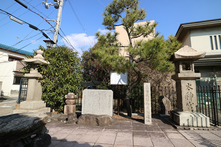 長宗我部盛親物見の松