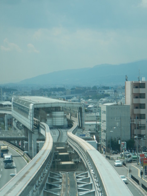 Osaka Monorail / an elevated station