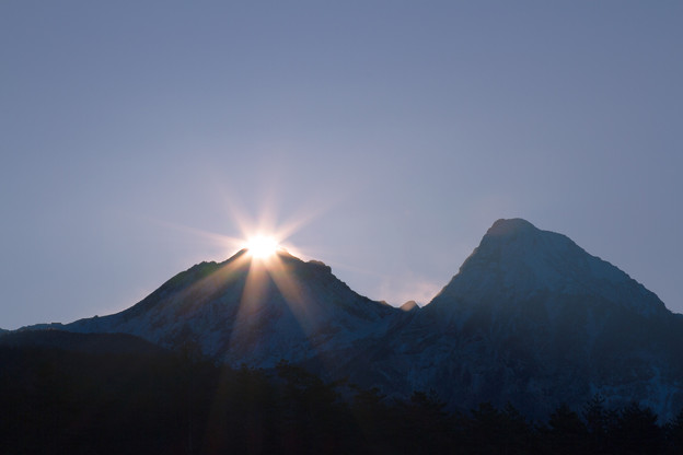 Photos: 八ヶ岳からの日の出