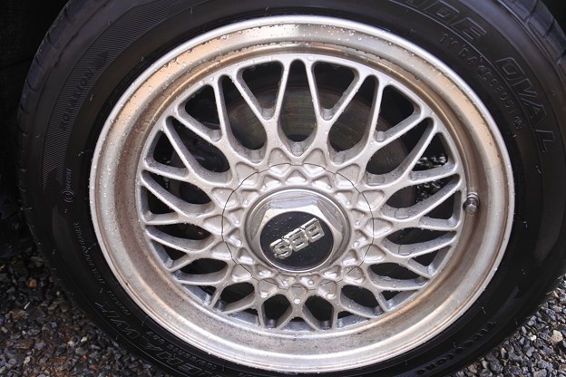 ホイールの汚れが目立つ