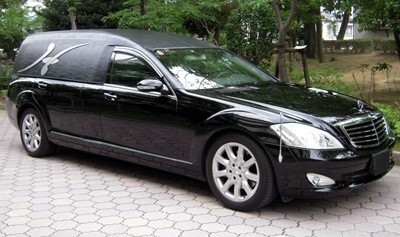 洋型霊柩車