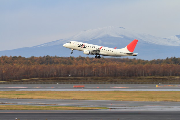 Embraer170 JA212J J-AIR takeoff