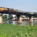 Photos: クウェー河(クワイ河)鉄橋です