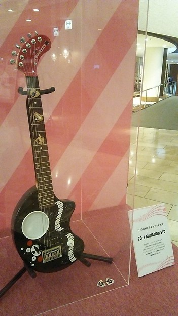 くまモンギターの特別展示